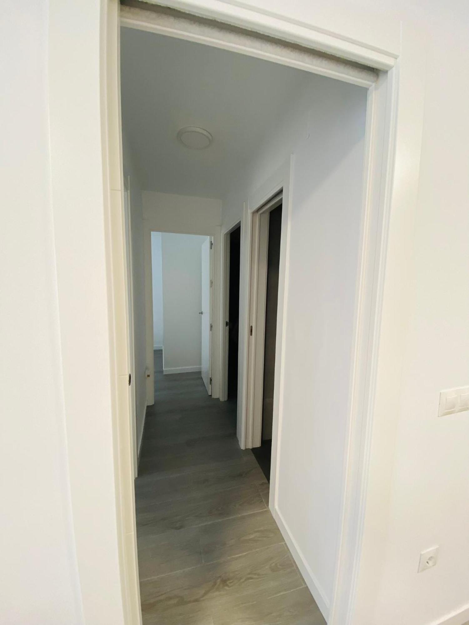 Apartamento En Malaga Junto A Estacion De Metro By Mo Luaran gambar
