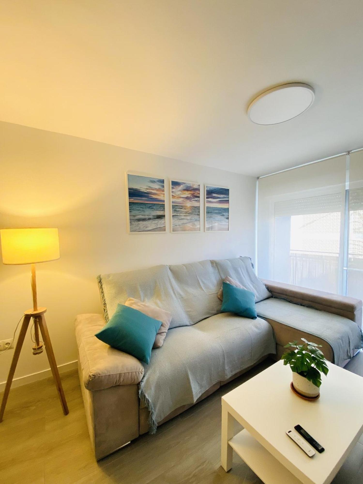 Apartamento En Malaga Junto A Estacion De Metro By Mo Luaran gambar